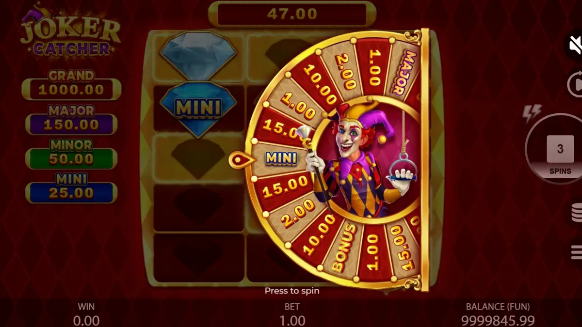 Tampilan antarmuka slot Joker Catcher dengan simbol klasik dan Joker di tengah.